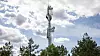 UBConnect skal i neste fase av Telenors 5G-utbygging bidra i Akershus, Vestfold, Buskerud, Agder og i Trøndelag. Bildet viser en basestasjon der montører fra UBConnect er i ferd med å skifte ut utstyr til mobilnettet.