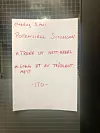 Her advarer Volue om cyberangrepet på en lapp i egne lokaler i Trondheim. Foto: Volue, gjengitt med tillatelse