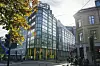 Oslo Met ligger i Pilestredet midt i hovedstaden, men de har også et studiested på Kjeller. De tilbyr blant annet lærerutdanning, helse- og sosialfag, samfunnsforskning, design og teknologifag.