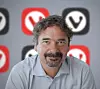 Vivaldi-sjef Jon von Tetzchner forteller at det har vært mye jobb å få Vivaldi 2.0 klar til lansering. Foto: Vivaldi