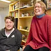 Adan Vrevic og Astrid Bragstad Gjelsvik, fysikkstudenter ved UiO. Foto: Kjersti Flugstad Eriksen
