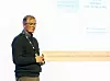 Lars Tveit leder digitaliseringssatsingen DigiNH, som står bak den nye KI-plattformen Veten for 15 vestlandskommuner.