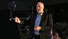 Konsernsjef Stein-Erik Vellan i Telia Norge får mange spørsmål fra kunder på Facebook som ikke får tilgang til tjenestene i morgentimene fredag.