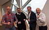 PROGRAMVARE TIL KOMMUNENE: Framsikt består av fra v. Øyvind Stavenes, Krister Klaussen, daglig leder Halvor Walla og salgsansvarlig Jo Inge Bræin. (Marianne Thorstensen og Roar Dale var ikke til stede). All utvikling er satt ut til India.
