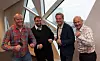 PROGRAMVARE TIL KOMMUNENE: Framsikt består av fra v. Øyvind Stavenes, Krister Klaussen, daglig leder Halvor Walla og salgsansvarlig Jo Inge Bræin. (Marianne Thorstensen og Roar Dale var ikke til stede). All utvikling er satt ut til India.