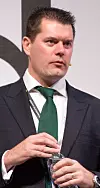 Teknisk direktør Ronan Kelly i utstyrsprodusenten Adtran forteller at selskapet er involvert i tester av G-fast hos 60 teleoperatører verden over. Foto: Håvard Fossen, Insidetelecom.no