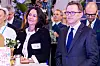 Telenor Norge-sjef Birgitte Engebretsen mener Telenor-nettet viste sin robusthet under ekstremhendelser på tampen av 2025. Her sammen med finansdirektør Torbjørn Wist i Telenor Group under feiringen av Telenor 25 år på børs 4. desember 2025.