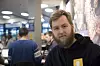 For Sondre Åsemo Nilsen startet IT-interessen i ung alder. Nå studerer 26-åringen andre året på bachelorstudiet i datasikkerhet ved UiB. Foto: Erlend Tangeraas Lygre