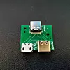 Kretskortet som splitter strøm- og dataforbindelsene i USB-kabelen fra mobilen. Foto: Rohan Koripalli