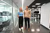 – KAN TA AV: Sommervikarene har fått øynene opp for no-code, og tror flere vil gjøre det i årene framover. – Jeg tror det kan ta helt av, sier Broback. Foto: Sara Lehne Engesvik