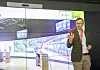 – Vi gjør det avanserte enkelt å bruke. Vår videoteknologi gjør at Aker BP kan visualisere komplekse prosesser slik at de kan ta bedre beslutninger, sier Harald Bøe fra Cyviz, som legger til at da de lette verden rundt etter projektorer til samhandlingssentrene, fant de det hos Norxe i Fredrikstad. Foto: Alf Bergin