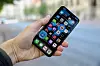 iPhone XS koster fra 11.490 kroner, og hele 15.590 kroner for modellen med mest lagringsplass. Men det er antagelig ikke bare den høye prisen som er årsaken til det sviktende salget. Foto: Kurt Lekanger, Digi.no