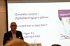 Svein Kristensen la onsdag fram erfaringsrapport. Der kan vi blant annet lese: «Mange virksomhetsledere ønsker at departementene skal ta initiativ til fornyelse, i tillegg til å sikre forvaltning. De mener at departementene kunne vært mer aktive pådrivere for å etablere samarbeidsprosjekter både på tvers innenfor sektoren og på tvers av sektorer. Dette er noe departementene bør vie mer oppmerksomhet». Foto: Marius Jørgenrud