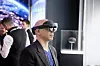 Mange var interessert i å prøve Hololens 2-brillene på Microsoft-standen. Foto: Kurt Lekanger, Digi.no
