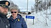Telenors dekningsdirektør Bjørn Amundsen må nøye seg med 4G på den nye basestasjonen ved Brattli i Pasvikdalen, men stabssjef Tarjei Sirma-Tellefsen i politiet i Finnmark, sier senderen blir viktig for blålysberedskapen i området.
