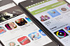 iPhone med App Store og Android-mobil med Google Play.
