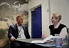Programleder Tor Atle Syvertsen og kommunikasjonssjef Ann-Kristin Bjergene i E-tjenestens lokaler på Lutvann leir. Kun i dette møterommet fikk Inside Telecom ta bilder. Foto: Heidi Sævold