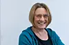– Alle er redde for at andre skal få bedre teknologi, forteller professor Susanne Viefers på Fysisk institutt. Foto: Yngve Vogt
