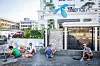 Arbeid på Telenors hovedkvarter i Yangon i 2014. Regjeringen vil ikke gi kontrollkomiteen innsikt i eierskapsdialogen med selskapet i forbindelse med uttrekkingen av landet.