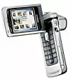 Nokia N90 satte standarden for kameramobiler. Den kom med 3 ganger optisk zoom.