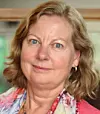 Leder for Telenor i Skandinavia, Berit Svendsen, har undertegnet selskapets forslag til hvordan neste nødnett skal realiseres. Bilde: Telenor