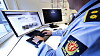 Ilustasjonsbilde av politiet i arbeid. Et nytt verktøy for patruljering på åpne sosiale medier får veiledning fra Datatilsynet.