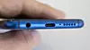 Leve analogporten: Honor 10 har beholdt analogporten til glede for alle som har hodetelefoner med kabel og vil slippe overganger. Foto: Odd R. Valmot