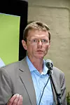 Terje Breivik, nestleder i Venstre, mener digitalisering av offentlig sektor og tungt satsning på infrastruktur vil bidra til å løfte norsk IT-industri. Bilde: Venstre