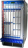 T1600-ruteren fra Juniper kan nok levere superbredbånd til The Gathering også i fremtiden. Boksen yter totalt 800 Gbits/s hver vei, langt mer enn de 30 Gbit som årets datatreff får. Boksen veier rundt 300 kilo og måler 44.27 x 95.12 x 78.74 cm.