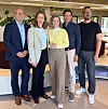 NSM-direktør Arne Christian Haugstøyl, justis- og beredskapsminisiter Astri Aas-Hansen, digitaliserings- og forvaltningsminister Karianne Oldernes Tung, Andreas Hoberg, Norgessjef i Oda og Claes Bergsten, Chief Technology Officer i Oda Foto: Justis- og beredskapsdepartementet