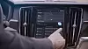 Med et trykk på skjermen kan du delta i Skype-møter direkte fra bilen.
