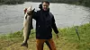 Det ble en vellykket fisketur i Målselv, der familien tilbringer sommerferien. Foto: Privat