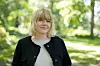 Gry Arnesen, leder for datasentertjenester i Tietoevry sier det er vanskelig for dem og privat sektor å forholde seg til strategier når de vet lite om hvordan de skal gjennomføres, hvem som skal gjøre det og om ressursene blir bevilget. Foto: Tietoevry