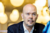Nkom-sjef John-Eivind Velure påpeker at det er ti år siden dagens krav til nødstrøm for basestasjoner ble vedtatt. Han er usikker på om kravene holder i dagens situasjon.