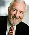 Jan Erik Korssjøen, tidligere konsernsjef i Kongsberg Gruppen, trekker seg som leder for bedriftsforsamlingen i Telenor.