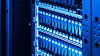 Skap med harddisker i et datasenter.