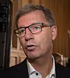 Visjonen er sømløs betjening av innbyggere uavhengig av forvaltningsnivå. Brukerne skal få tjenester som bare virker. – Her mener jeg at regjeringen kunne gjort mer, og når de ikke gjør det, så tror jeg det er viktig at vi gjør det selv, sier finansbyråd Robert Steen i Oslo kommune. Foto: Marius Jørgenrud