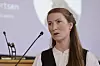 Eirin Larsen ledet debatten. Foto: Arash A. Nejad