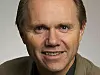 - Forlagene frykter ikke den teknologiske utviklingen, sier informasjonssjef Bjarne Buset i Gyldendal. Selv er han ivrig ebok-entusiast og blogger.