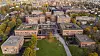 Universitetet i Oslo sett fra sørsiden av området. Ifølge Norsk studentorganisasjon står færre studenter i boligkø nå enn på samme tid i fjor.