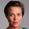 Vivi Ringnes Berrefjord ved Forsvarets høgskole deler åtte råd for tryggere bruk av sosiale medier. Foto: Forsvarets høgskole