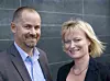 Thomas Heiskel i Steria undertegnet avtalen om ny løsning for samhandling og dokumenthåndtering med Marianne Norddby Fålun i Statsbygg.