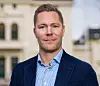 Johan Grönlund er administrerende direktør i Forte Digital Norge. Han forteller at hos dem brukes KI til å effektivisere arbeidet. Foto: Forte