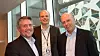 AWS etablerer sin første datasenter-region i Norden. Her et arkivbilde med (fra v.) Nordensjef Darren Mowry i Amazon Web Services, samt Sophus Slaatta og Esa Kunninen i konsulentselskapet Nordcloud. Arkivfoto.