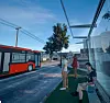 Sosial angst kan gjøre en busstur vanskelig å gjennomføre. Gjennom VR-teknologi kan du øve på å ta buss. Foto: Fornix
