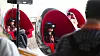 Stolene i Accenture-huset snurrer sakte mens deltakerne får oppdage en helt ny verden gjennom VR-brillene. Foto: Erlend Tangeraas Lygre