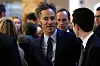 Arkivfoto av Palantir Technologies-sjef og medgründer Alex Karp. Her på vei inn til et møte den den gangen nyvalgte president Donald Trump, sammen med andre teknologiledere i skyskraperen Trump Tower på Manhattan. Foto: Andrew Kelly, Reuters