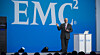 EMC-sjef Joe Tucci setter av opptil 120 mnr dl til omstrukturering.