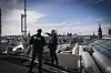 Etter mer enn fem år – og med bare fem år igjen til 6G – har bare en fjerdedel av verdens operatører tatt i bruk rene 5G-nettverk. Her bilde av en basestasjon på et tak i Danmark.