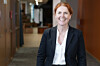 Lena Lundgreen, leder for bedriftsmarkedet i Telia Norge, mener Telias lukking av feilen som gjorde det mulig for bedriftskunder å velge visningsnummer når de ringte, viser hvor viktig det er med kontinuerlig sikkerhetsarbeid.